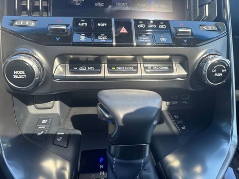 Used 2023 Lexus LX 600 4WD w/ Accessory Package (Z1) image 46