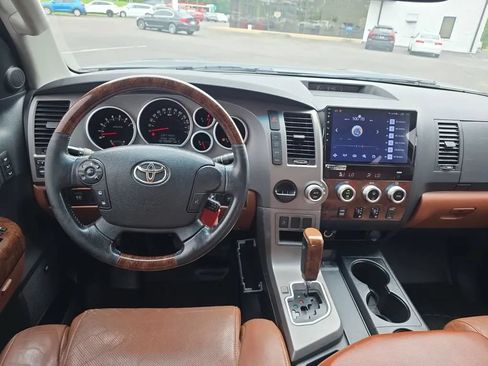 Used 2012 Toyota Tundra Limited w/ Platinum Pkg RWD image 13