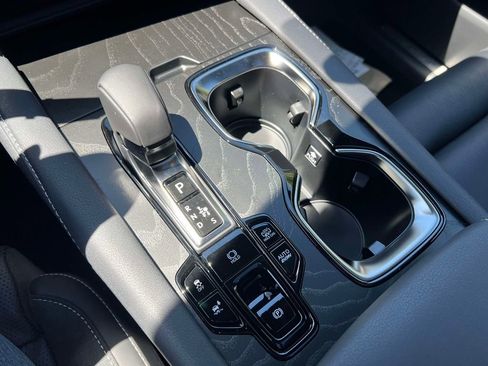 New 2026 Lexus RX 450h AWD image 30