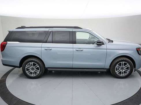 New 2026 Ford Expedition Max Active image 3