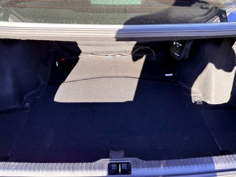 Used 2021 Lexus IS 350 F Sport image 8