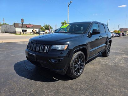 Used 2018 Jeep Grand Cherokee Altitude