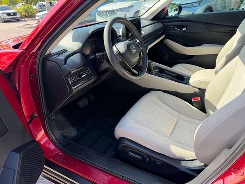 Certified 2023 Honda Accord EX image 12