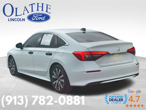 Used 2024 Honda Civic EX image 3