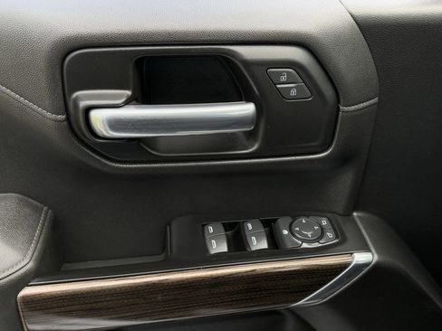 Used 2019 Chevrolet Silverado 1500 LT w/ All-Star Edition image 25