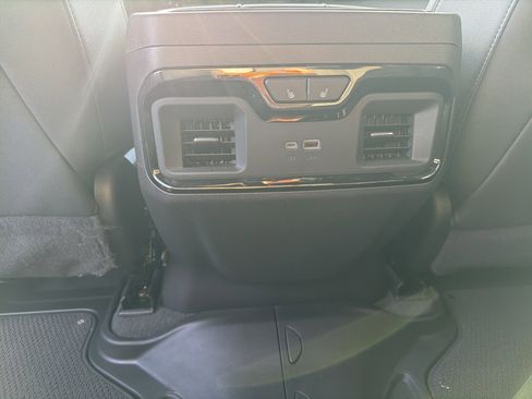 Certified 2024 GMC Sierra 1500 AT4 w/ Technology Package image 21