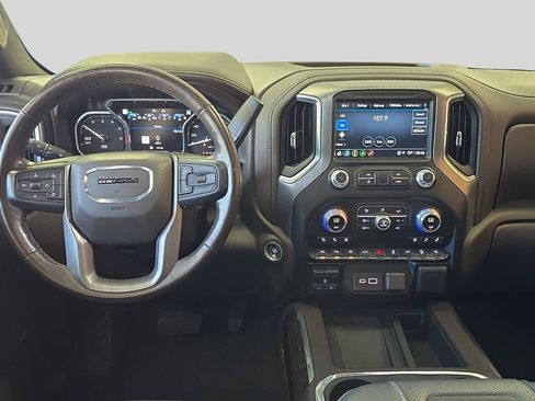 Used 2021 GMC Sierra 1500 Denali w/ Denali Ultimate Package AWD/4WD image 9