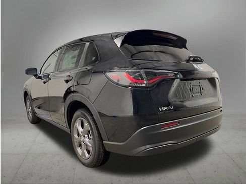 New 2026 Honda HR-V LX image 3