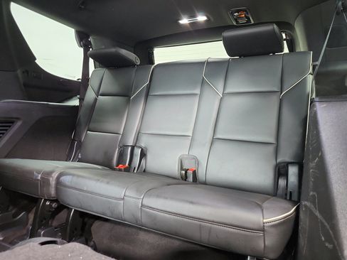 Used 2023 Cadillac Escalade Premium Luxury w/ LPO, Radiant Package AWD/4WD image 12
