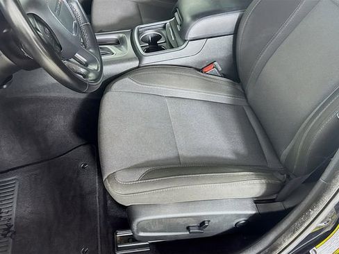 Used 2020 Dodge Charger SXT image 22