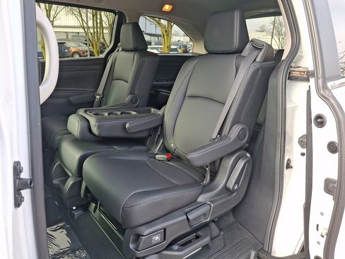 Used 2025 Honda Odyssey EX-L image 10