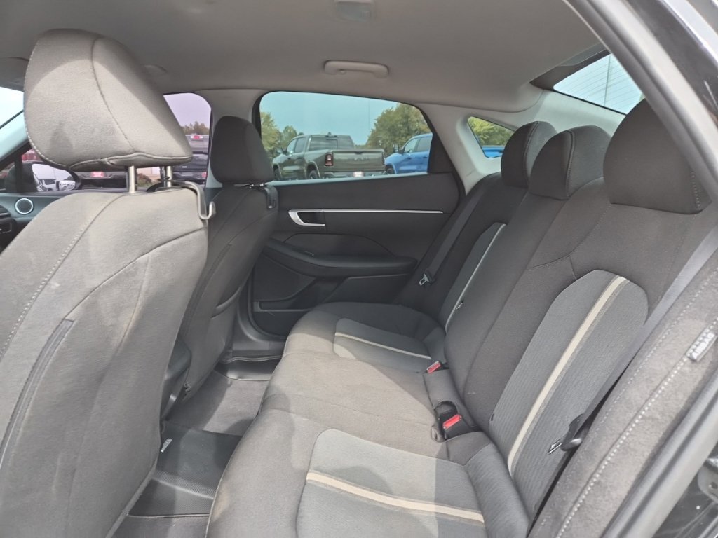 Used 2022 Hyundai Sonata SE FWD image 15