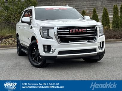 Used 2022 GMC Yukon SLT w/ SLT Premium Package