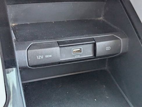 Used 2020 Kia Telluride S image 29