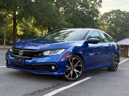 Used 2021 Honda Civic Sport image 2