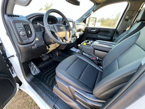 New 2025 Chevrolet Silverado 2500 W/T w/ WT Convenience Package image 4