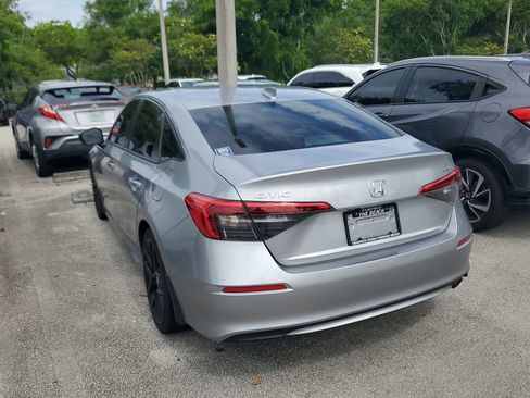 Used 2023 Honda Civic Sport image 5