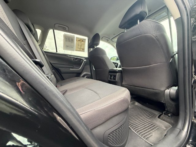 Used 2024 Toyota RAV4 LE AWD/4WD image 18