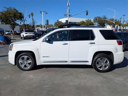 Used 2017 GMC Terrain Denali image 6
