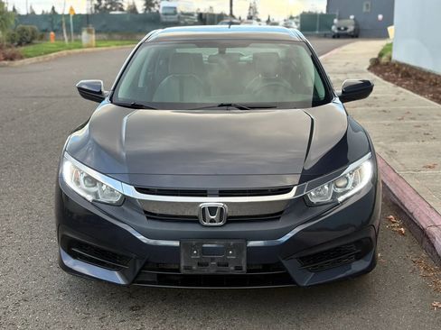 Used 2016 Honda Civic LX image 9