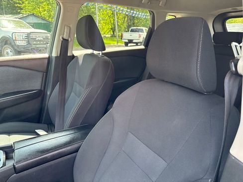 Used 2023 Nissan Rogue S AWD/4WD image 9