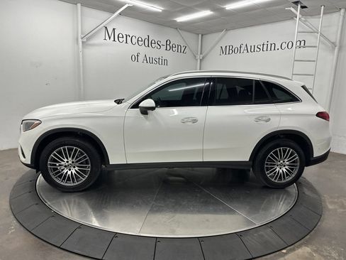 Certified 2026 Mercedes-Benz GLC 300 image 4