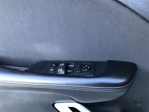 Used 2021 Dodge Challenger SXT w/ Driver Convenience Group image 23