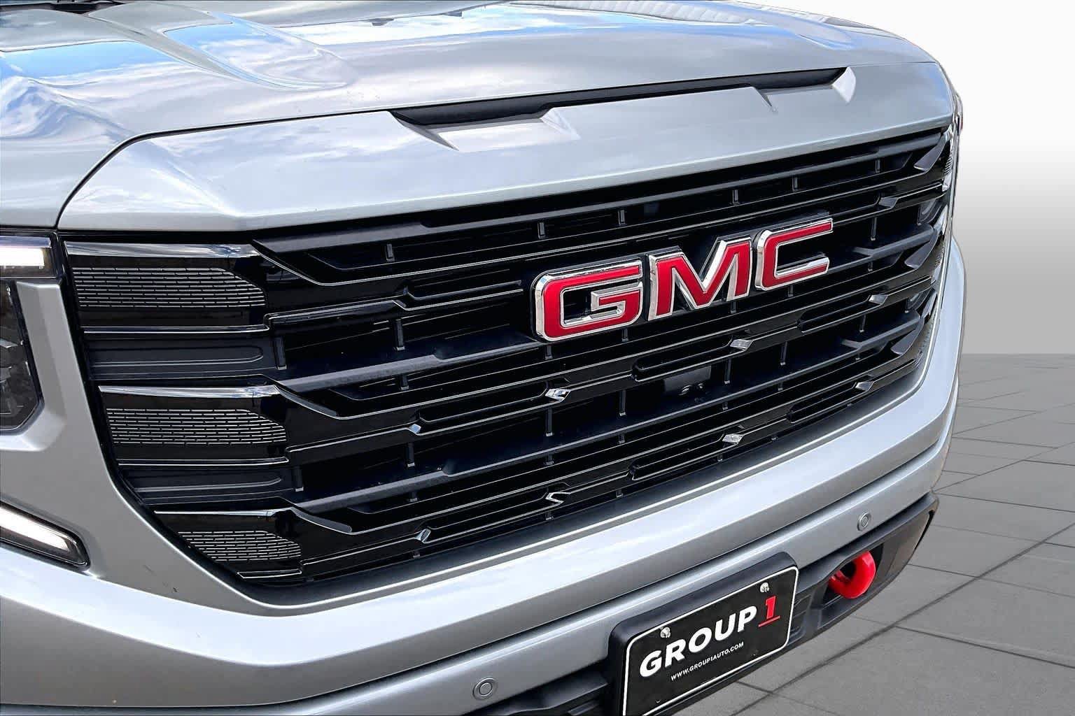 Used 2026 GMC Sierra 1500 Elevation w/ Elevation Premium Package AWD/4WD image 30