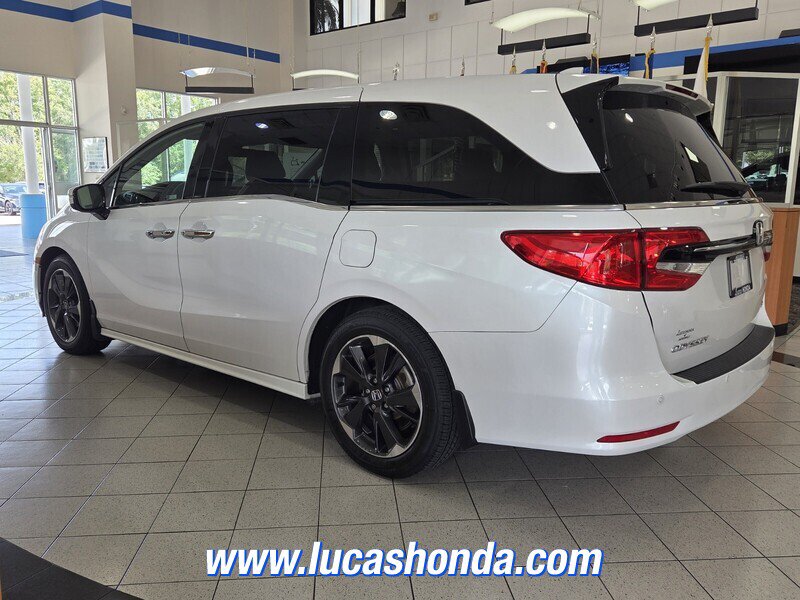 Used 2024 Honda Odyssey Elite image 6