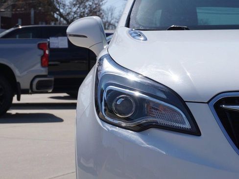 Used 2019 Buick Envision Essence image 9