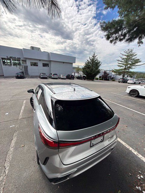 Used 2023 Lexus RX 500h F Sport w/ Accessory Package (Z1) AWD/4WD image 15