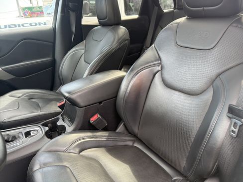Certified 2019 Jeep Cherokee High Altitude AWD/4WD image 16
