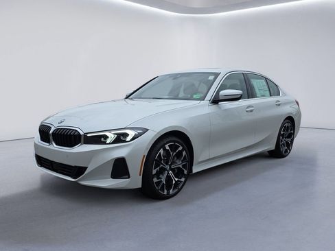 New 2026 BMW 330i xDrive Sedan w/ Premium Package image 7