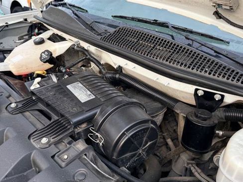 Used 2019 Chevrolet Express 3500 LS RWD image 38
