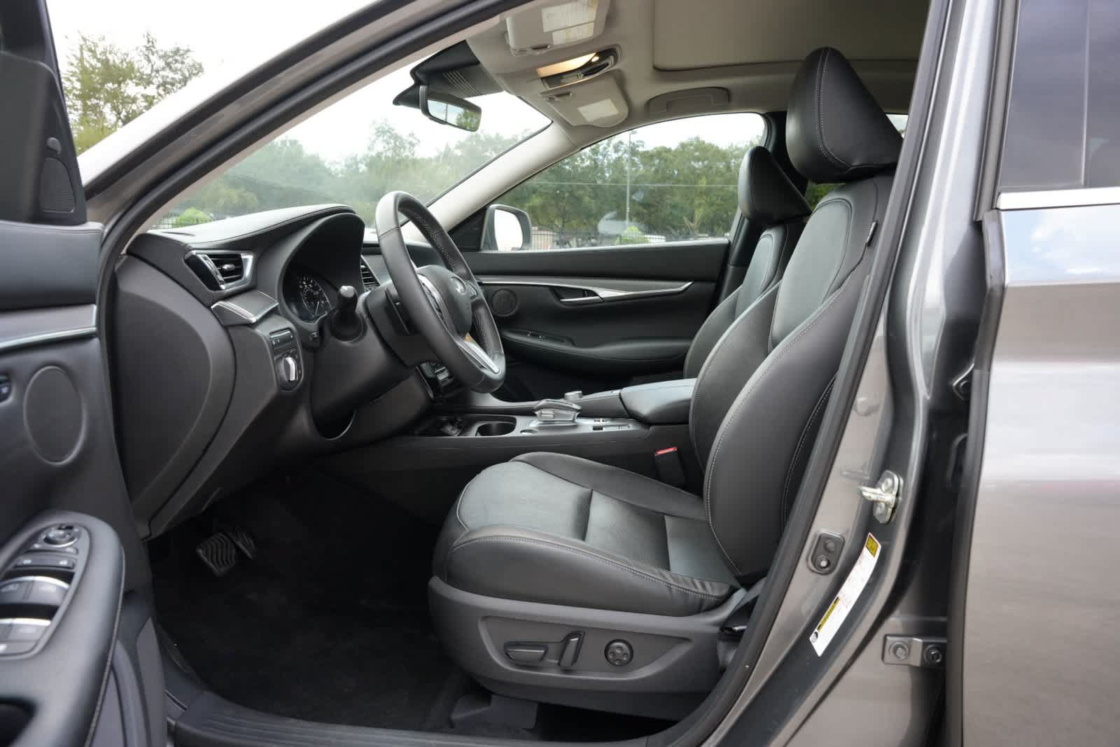 Certified 2023 INFINITI QX50 Luxe AWD/4WD image 16
