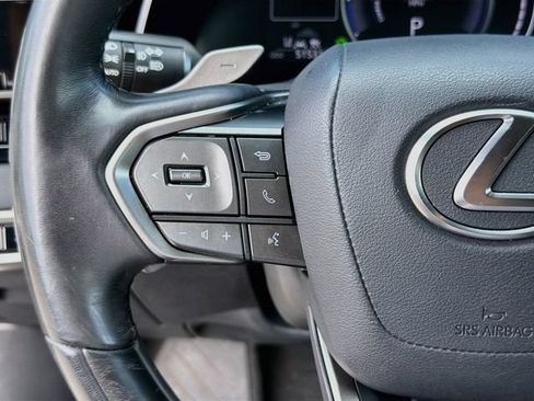 Used 2024 Lexus RX 350h w/ Accessory Package (Z1) AWD/4WD image 39