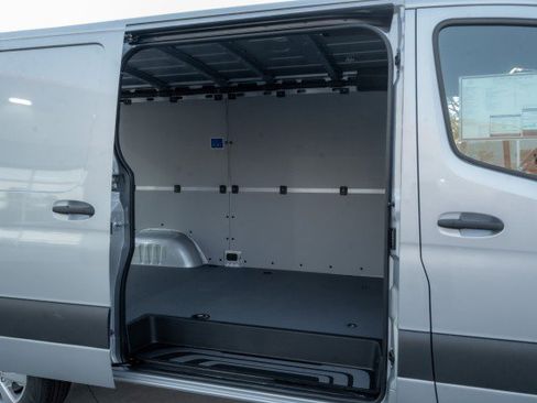 New 2026 Mercedes-Benz Sprinter 2500 image 12