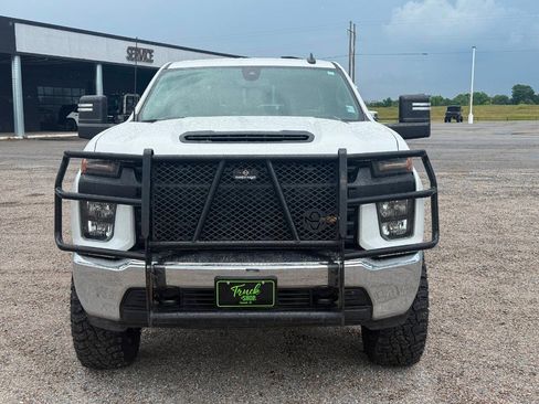 Used 2022 Chevrolet Silverado 2500 W/T w/ WT Convenience Package AWD/4WD image 2