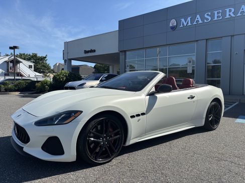 Used 2019 Maserati GranTurismo Sport RWD image 1