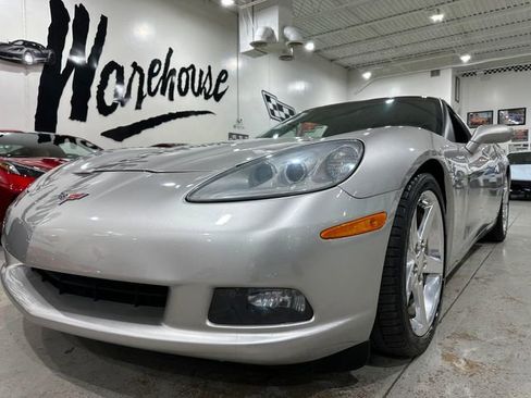Used 2006 Chevrolet Corvette Coupe RWD image 5