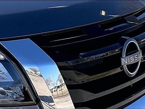 Certified 2025 Nissan Pathfinder SL image 26