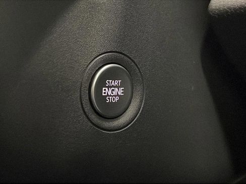 Used 2023 Volkswagen ID.4 Pro S image 21