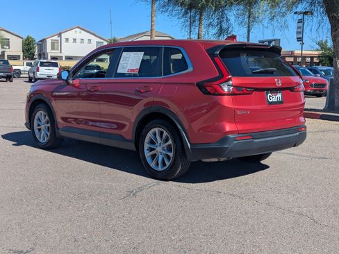 Used 2023 Honda CR-V EX image 4