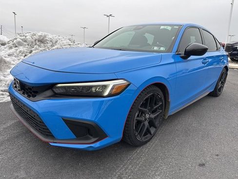 Used 2023 Honda Civic Sport image 3