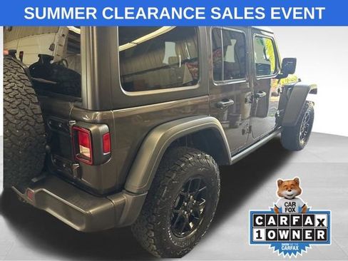 Used 2024 Jeep Wrangler Unlimited AWD/4WD image 4