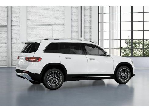 New 2026 Mercedes-Benz GLB 250 4MATIC image 19