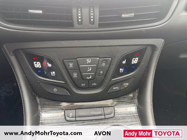 Used 2017 Buick Envision Premium w/ Driver Confidence Package AWD/4WD image 13