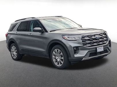 New 2026 Ford Explorer Active w/ Active Comfort Package