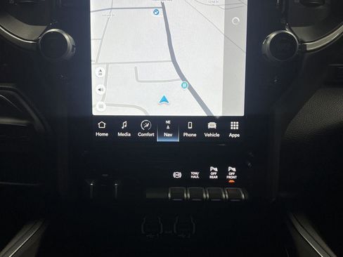 Used 2024 RAM 3500 Laramie w/ Night Edition image 7