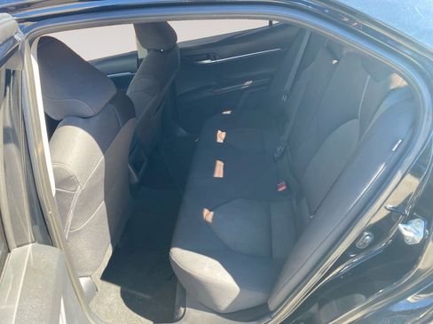 Used 2024 Toyota Camry LE w/ Convenience Package image 8